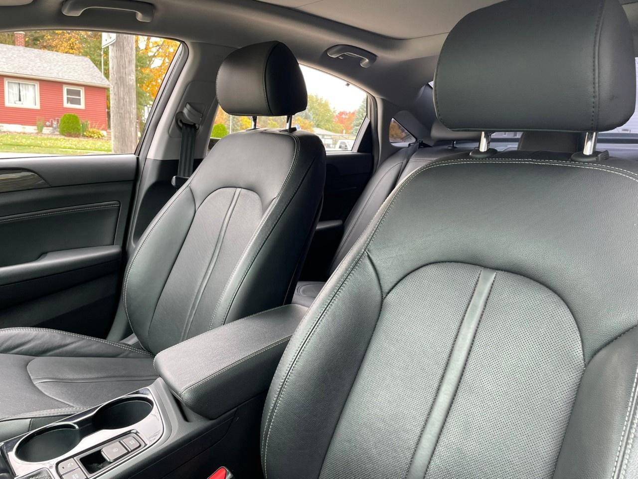 2019 Hyundai Sonata 2.4L Luxury Photo