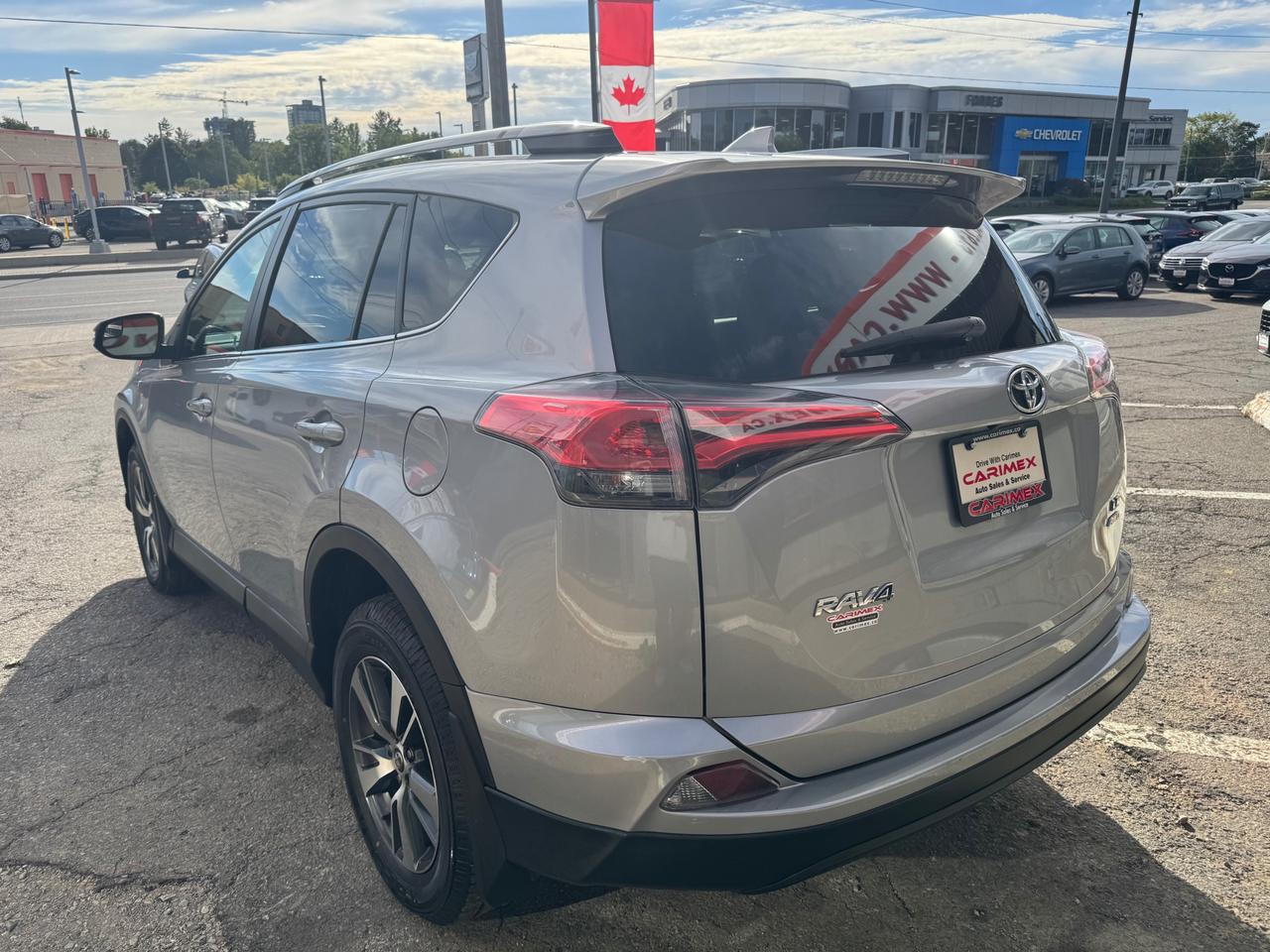 2018 Toyota RAV4 LE AWD | Accident Free | Back up Camera | Heated Seats Photo