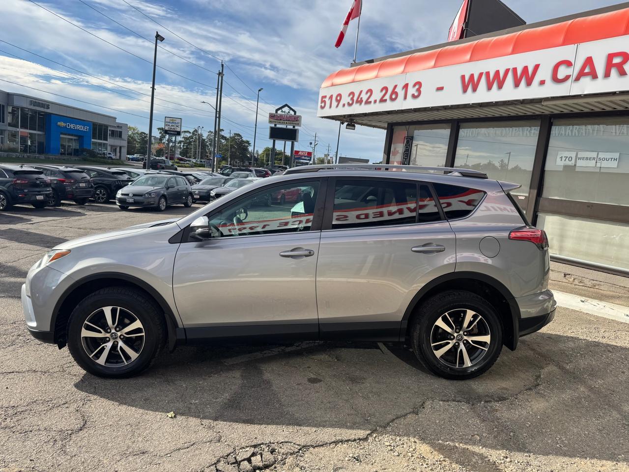 2018 Toyota RAV4 LE AWD | Accident Free | Back up Camera | Heated Seats Photo