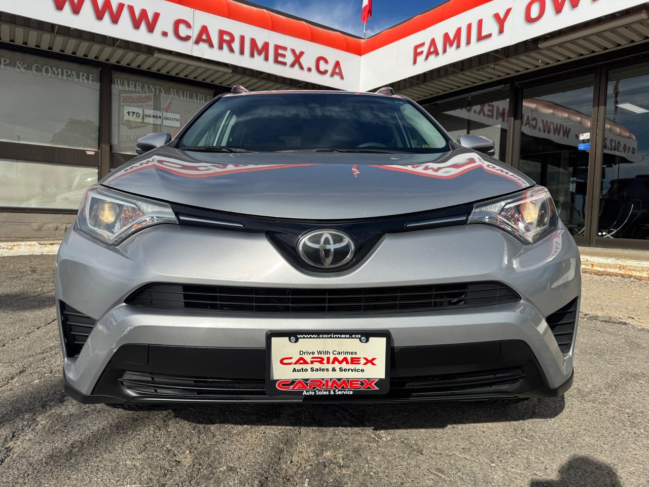 2018 Toyota RAV4 LE AWD | Accident Free | Back up Camera | Heated Seats Photo