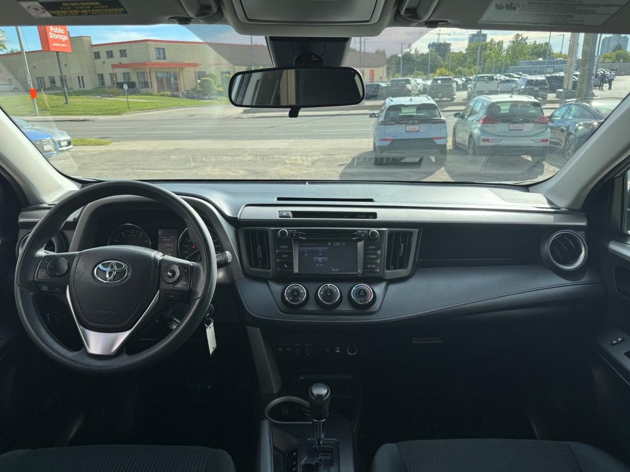 2018 Toyota RAV4 LE AWD | Accident Free | Back up Camera | Heated Seats Photo