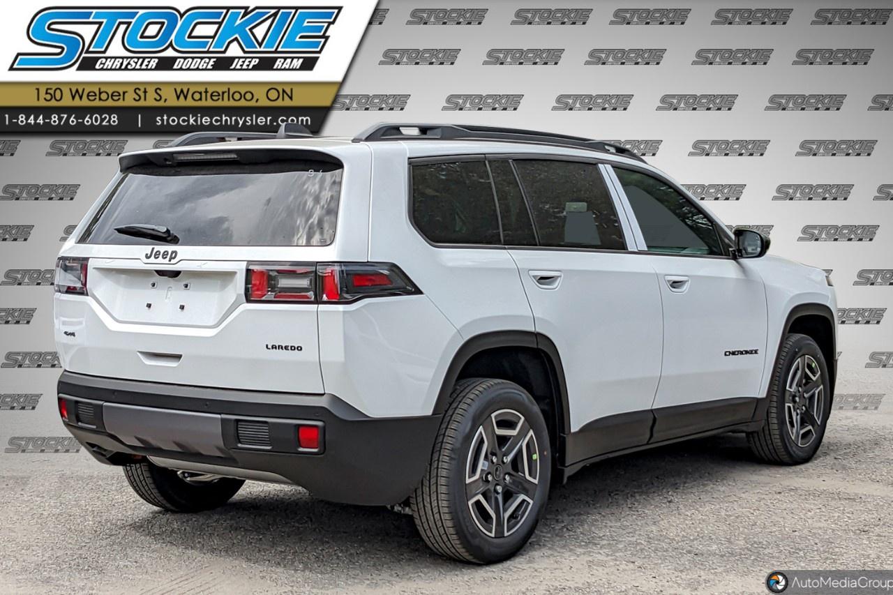 2026 Jeep Cherokee LAREDO 4x4 Photo