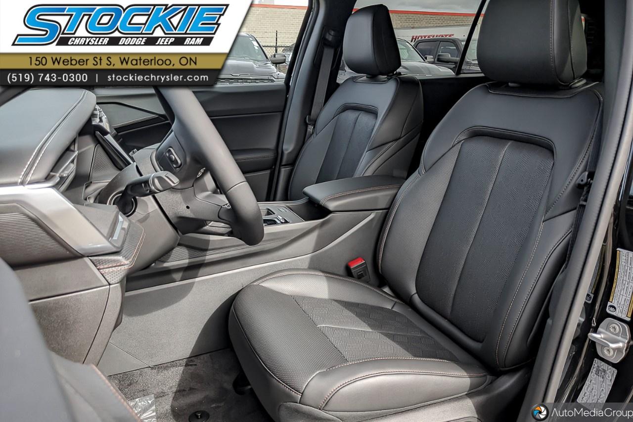 2026 Jeep Cherokee Overland 4x4 Photo