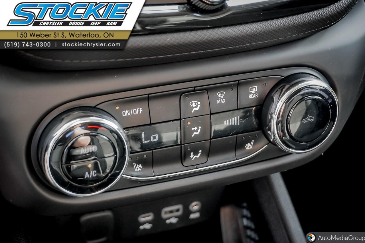 2021 Chevrolet TrailBlazer AWD 4dr LT Photo