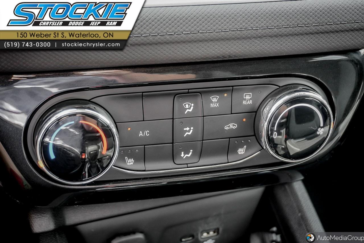 2024 Chevrolet TrailBlazer AWD 4dr LT Photo