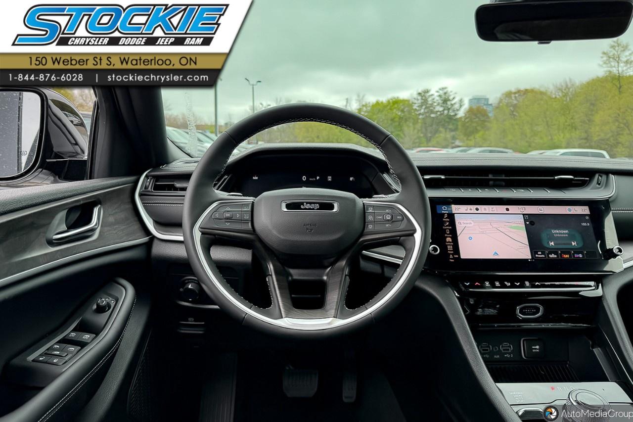 2026 Jeep Grand Cherokee ALTITUDE 4X4 Photo