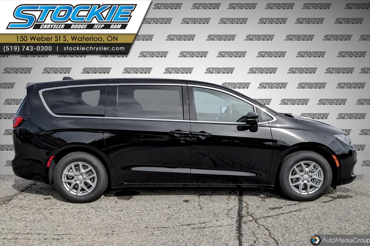 2027 Dodge Grand Caravan SXT 2WD Photo