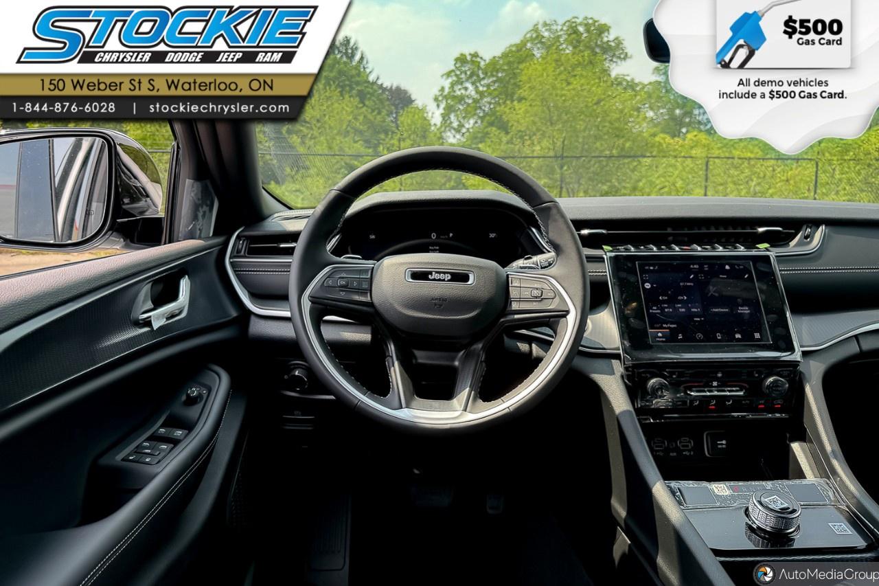 2025 Jeep Grand Cherokee ALTITUDE 4X4 Photo