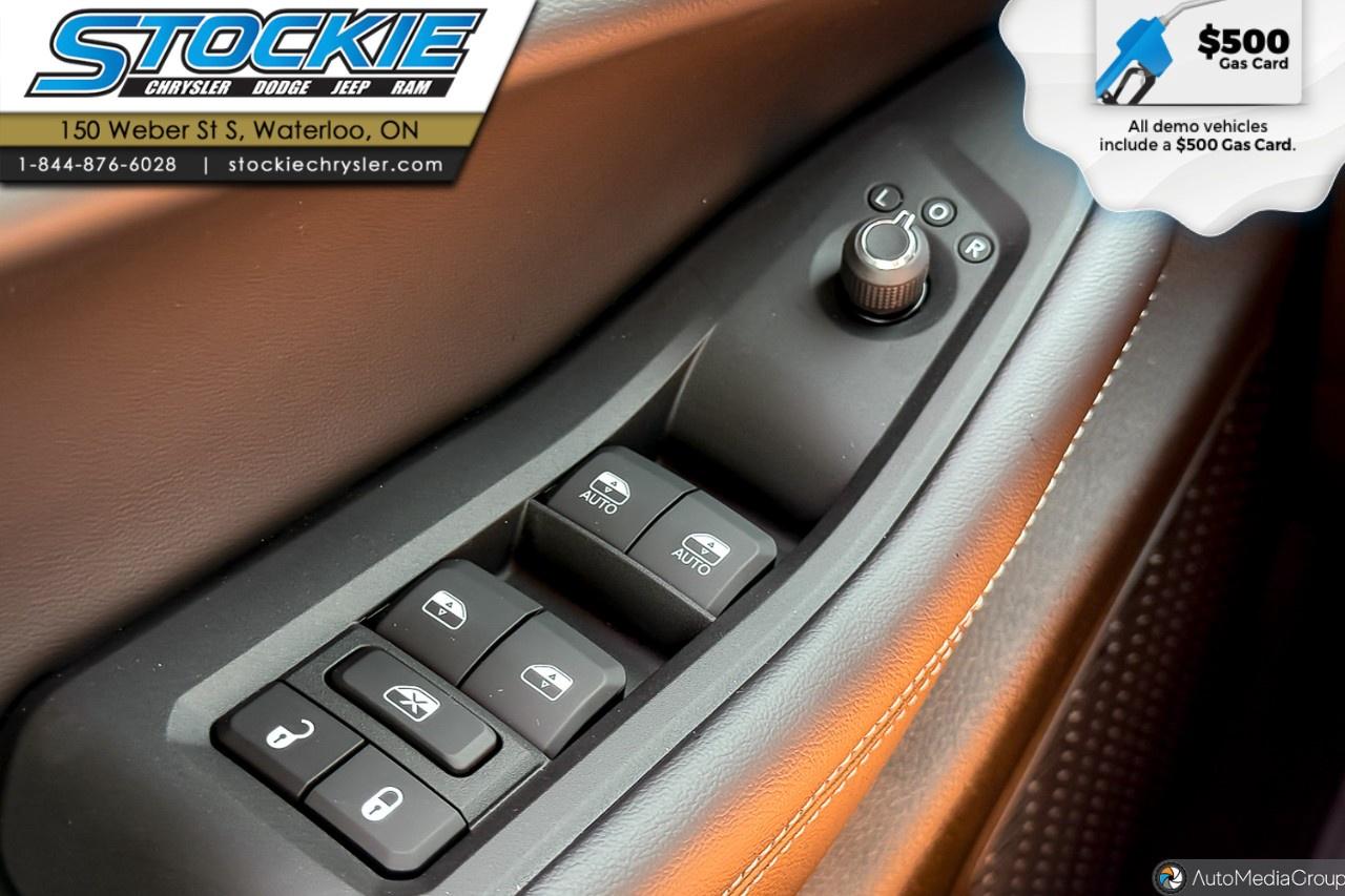 2025 Jeep Grand Cherokee ALTITUDE 4X4 Photo