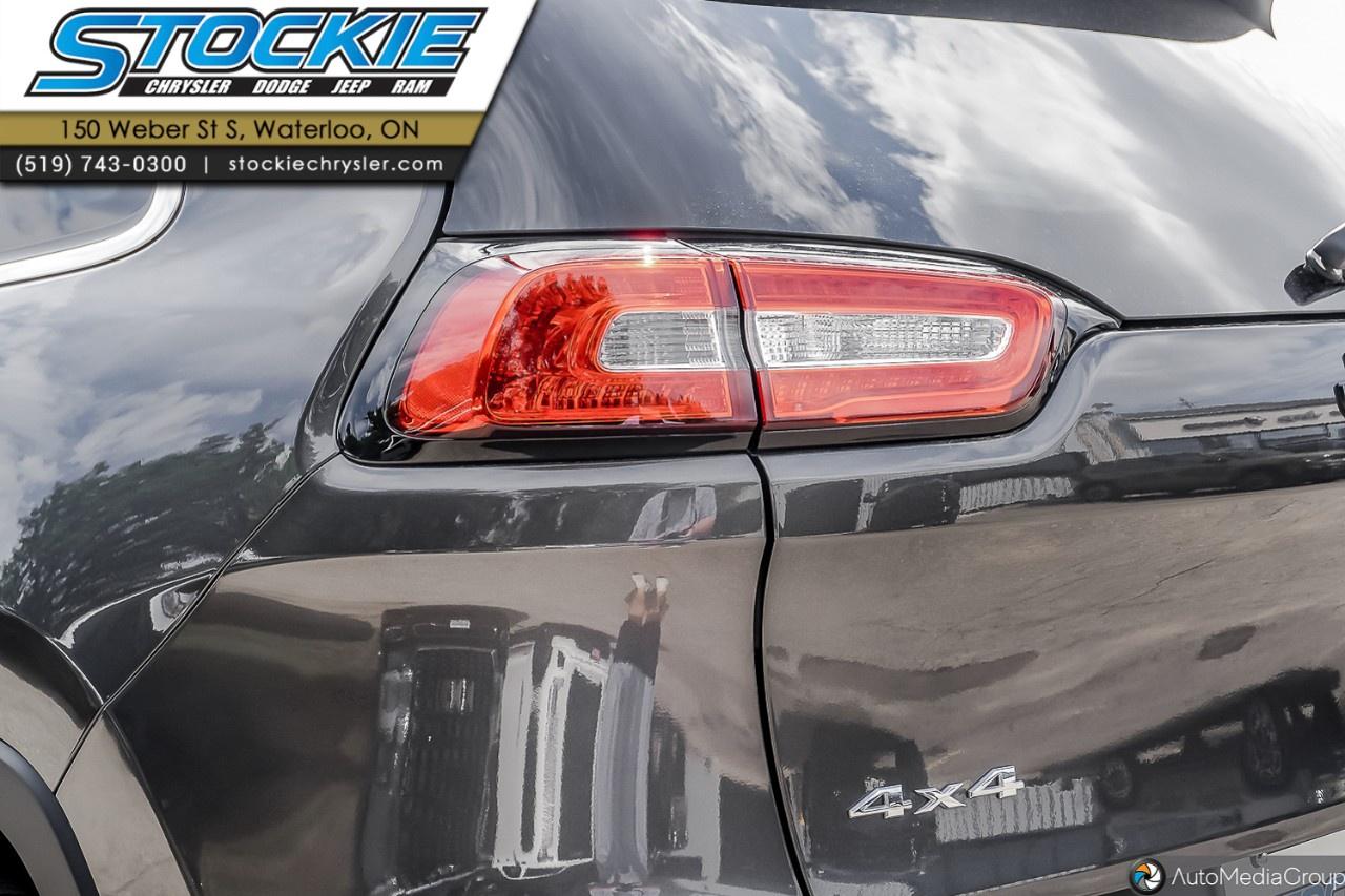 2016 Jeep Cherokee 4WD 4dr North Photo