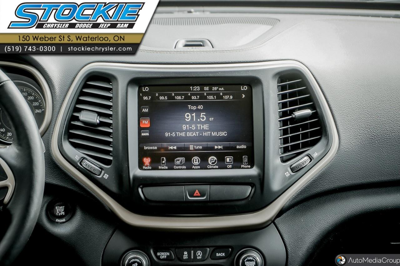 2016 Jeep Cherokee 4WD 4dr North Photo
