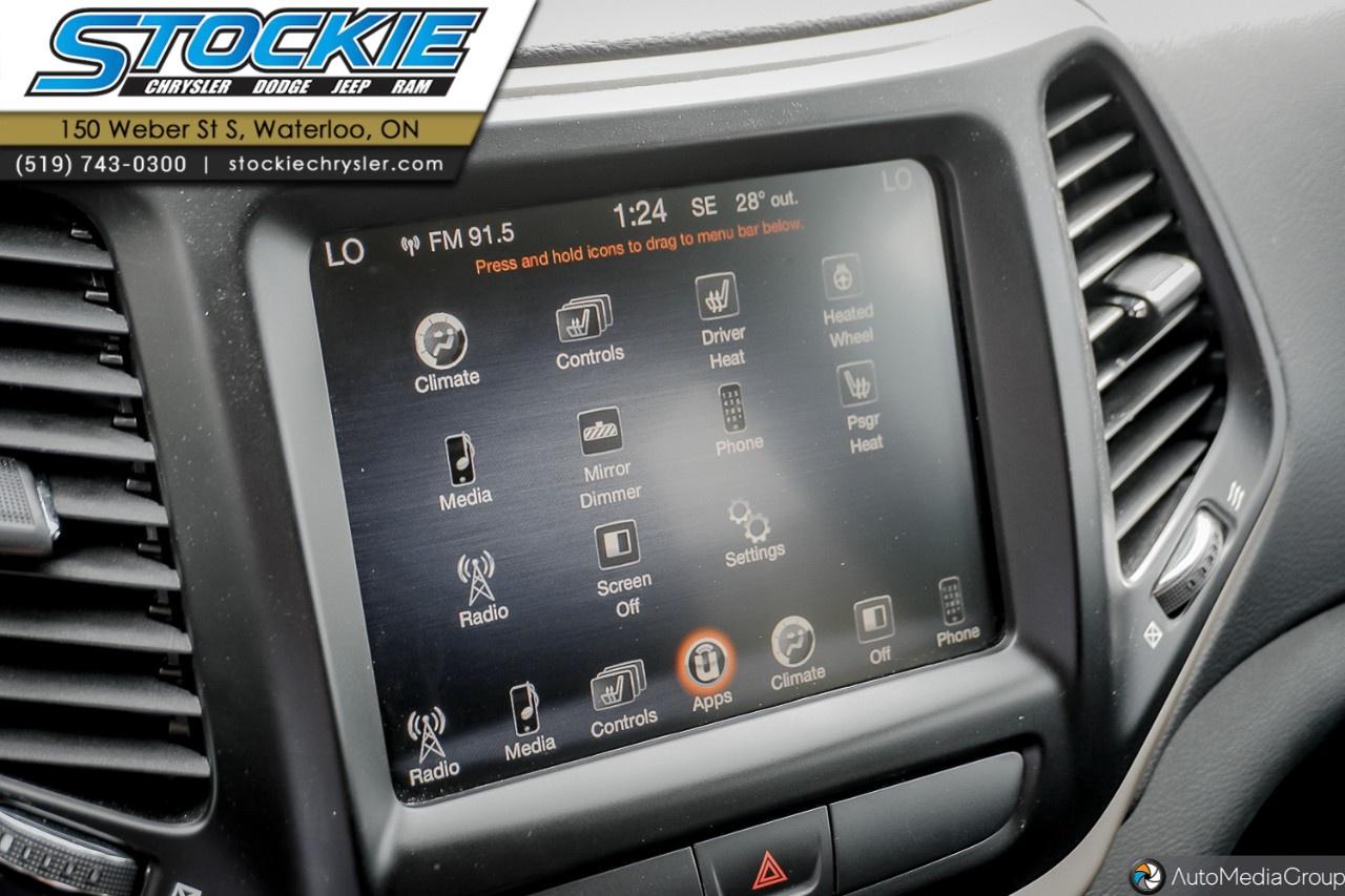 2016 Jeep Cherokee 4WD 4dr North Photo
