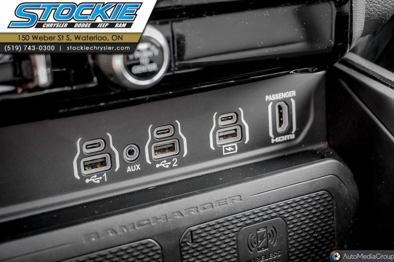 2025 RAM 1500 SPORT 4X4 CREW CAB 5'7" BOX Photo