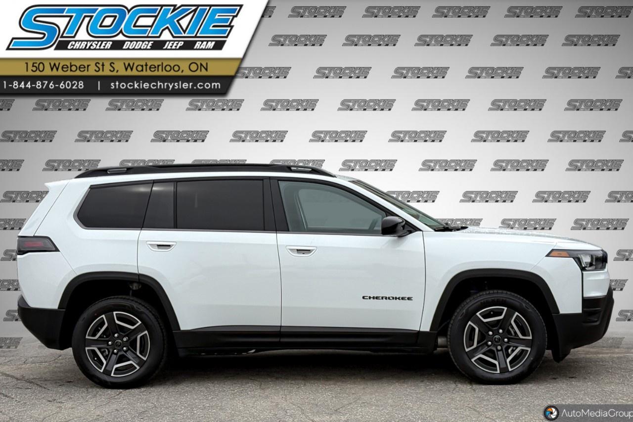 2026 Jeep Cherokee LAREDO 4x4 Photo