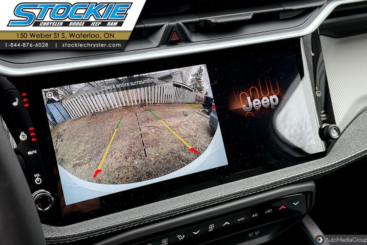 2026 Jeep Cherokee LAREDO 4x4 Photo