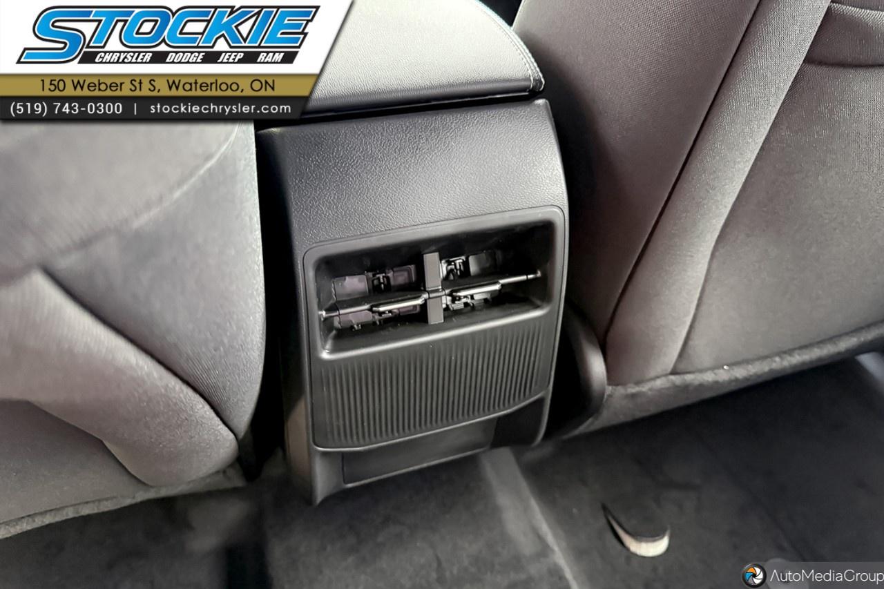 2026 Jeep Cherokee 4X4 Photo