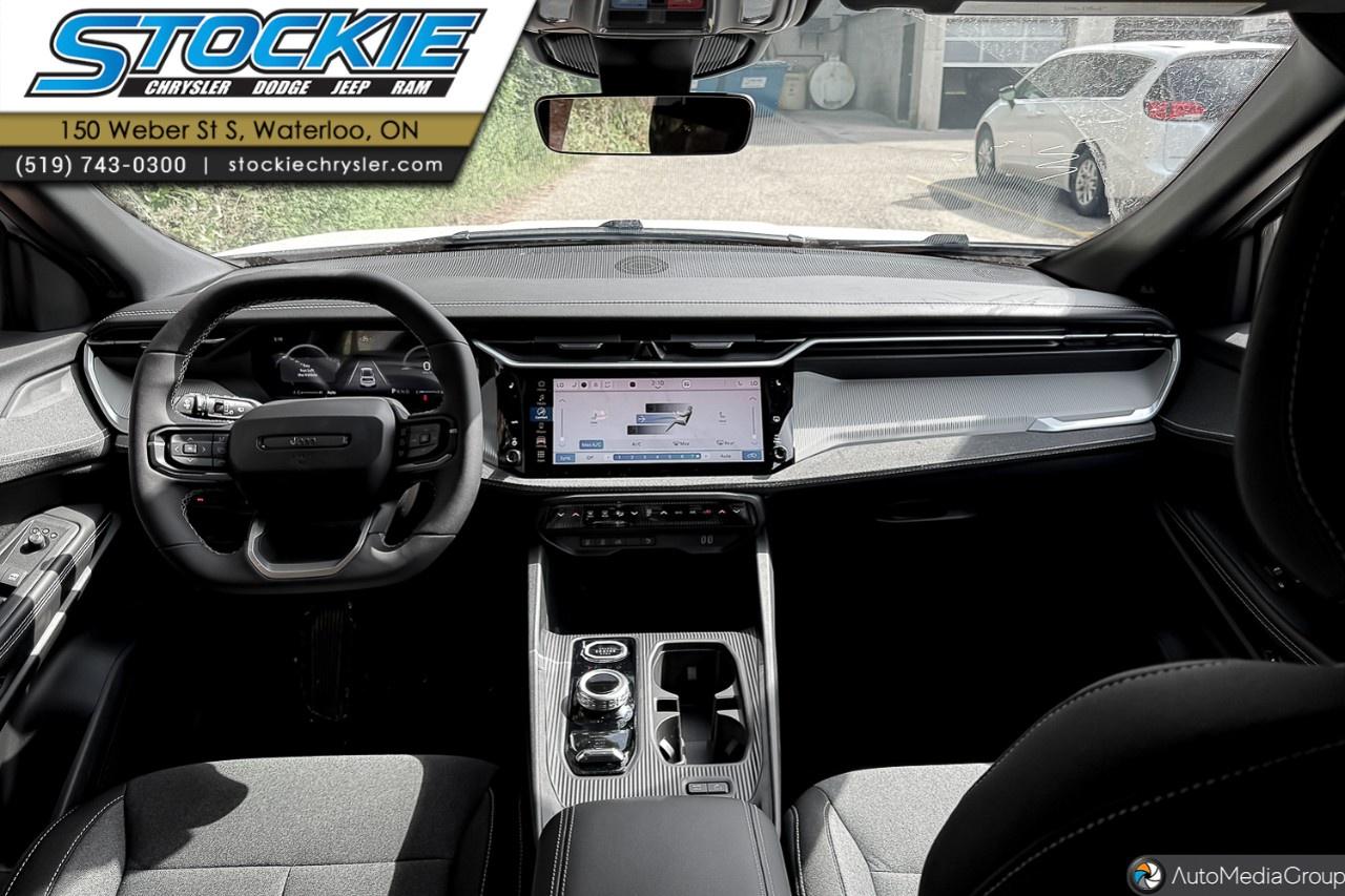 2026 Jeep Cherokee 4X4 Photo