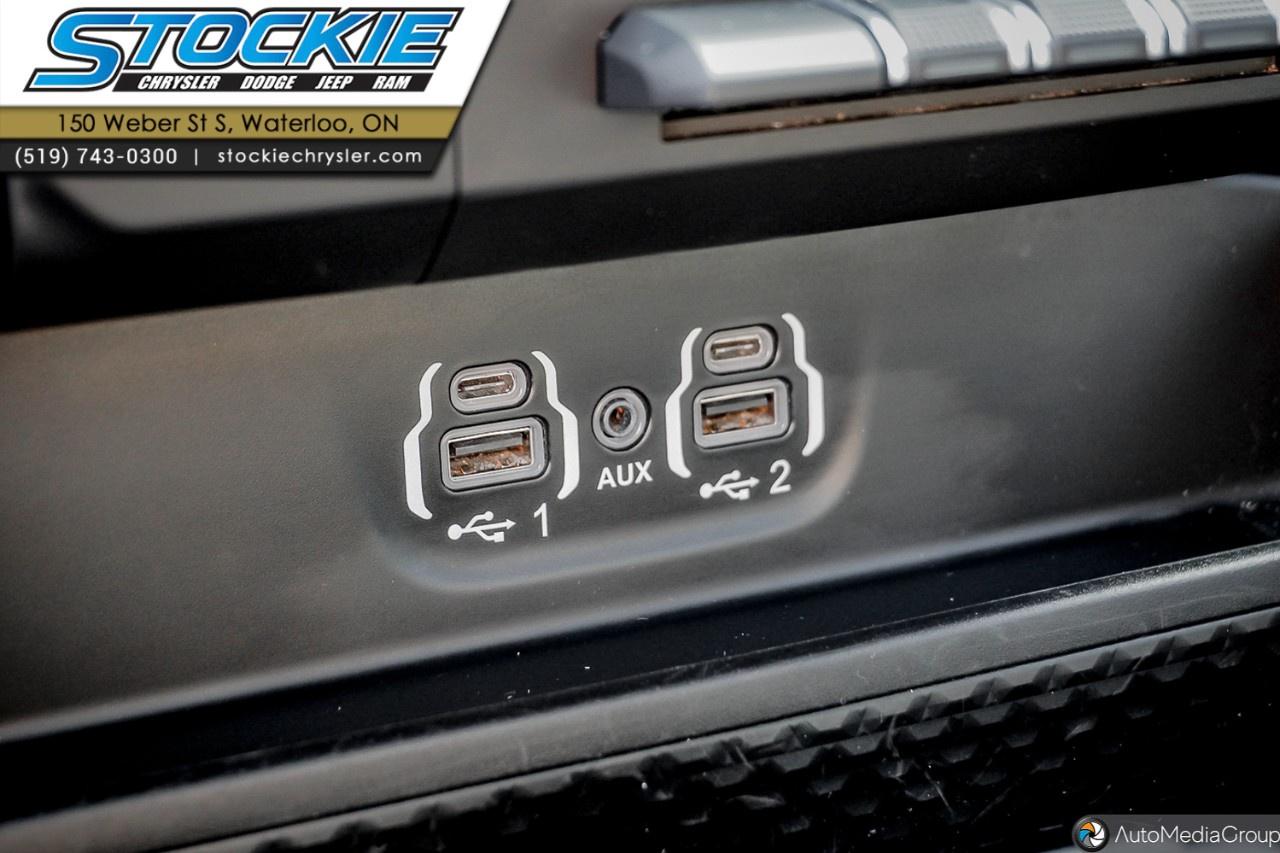 2020 RAM 1500 SPORT 4X4 CREW CAB 5'7" BOX Photo