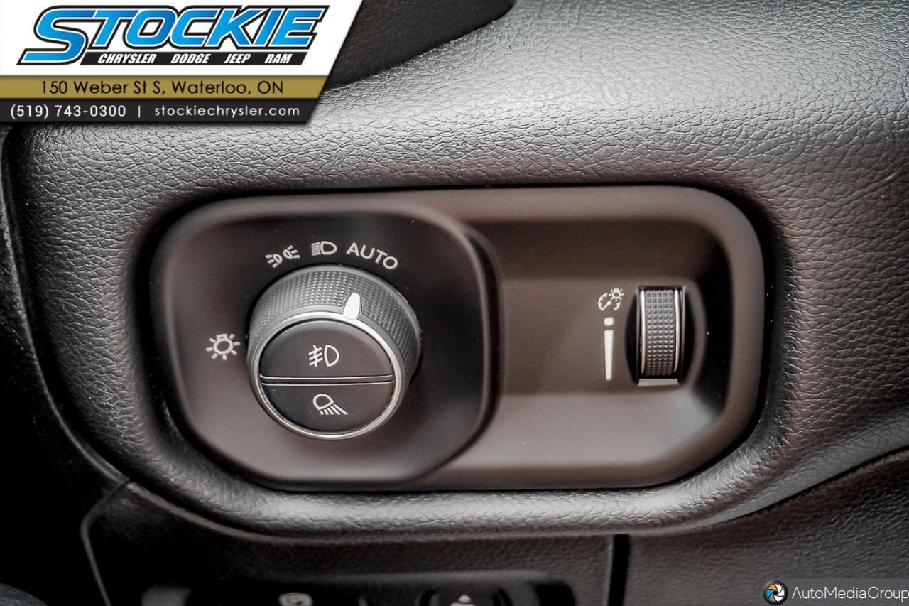 2022 RAM 1500 SPORT 4X4 CREW CAB 5'7" BOX Photo