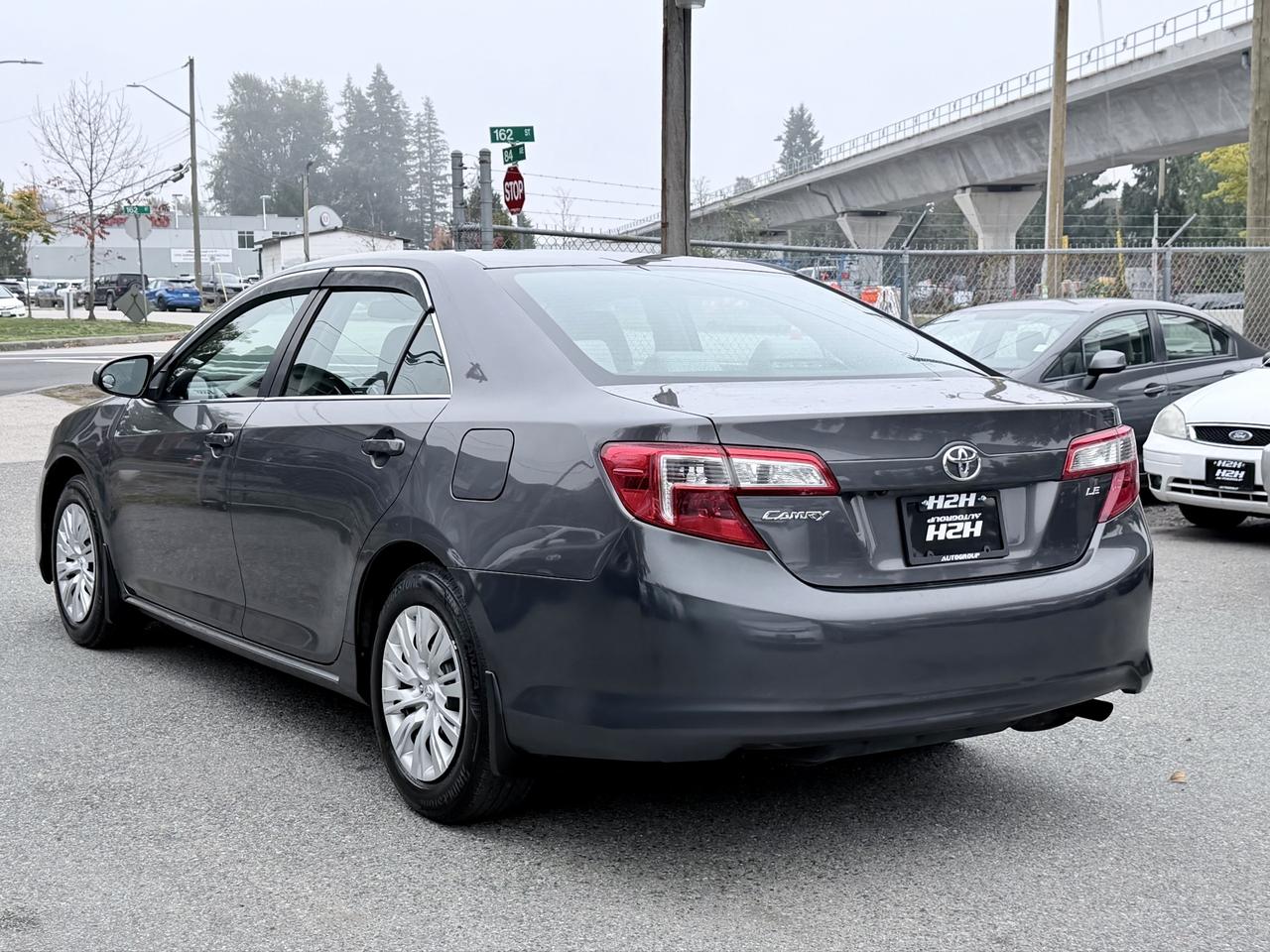 2014 Toyota Camry FINANCING AVAILABLE Photo8