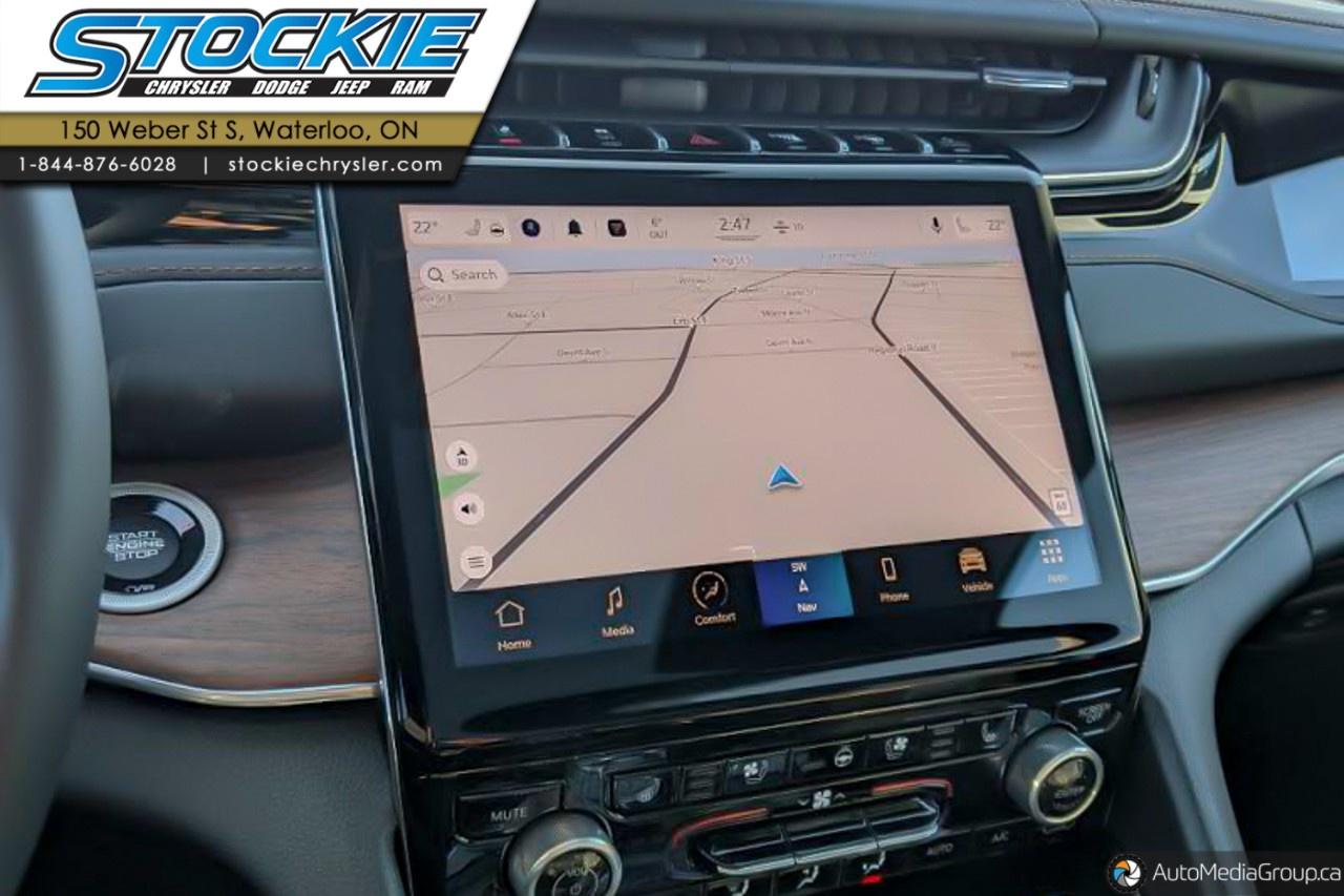 2023 Jeep Grand Cherokee 4xe Summit 4x4 Photo
