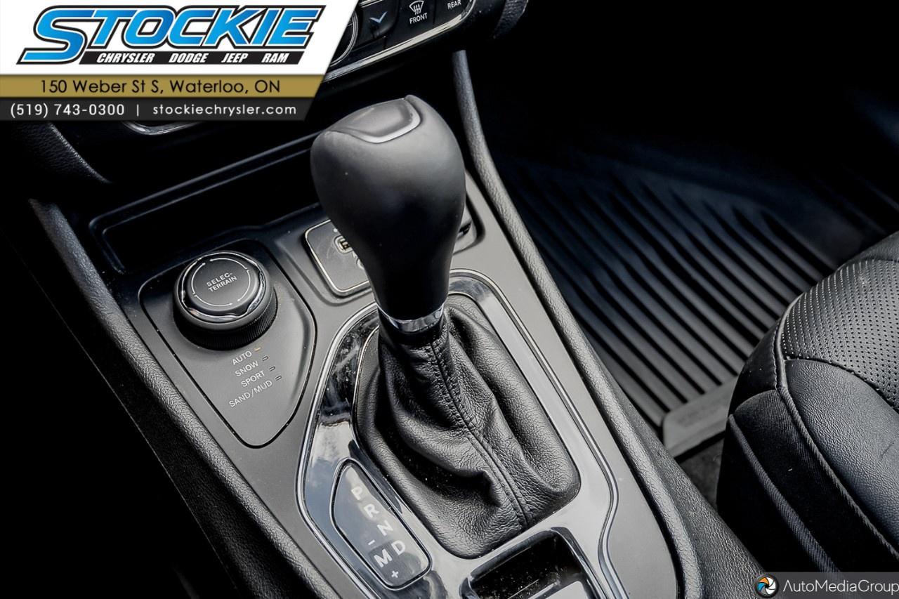 2021 Jeep Cherokee Altitude 4x4 Photo