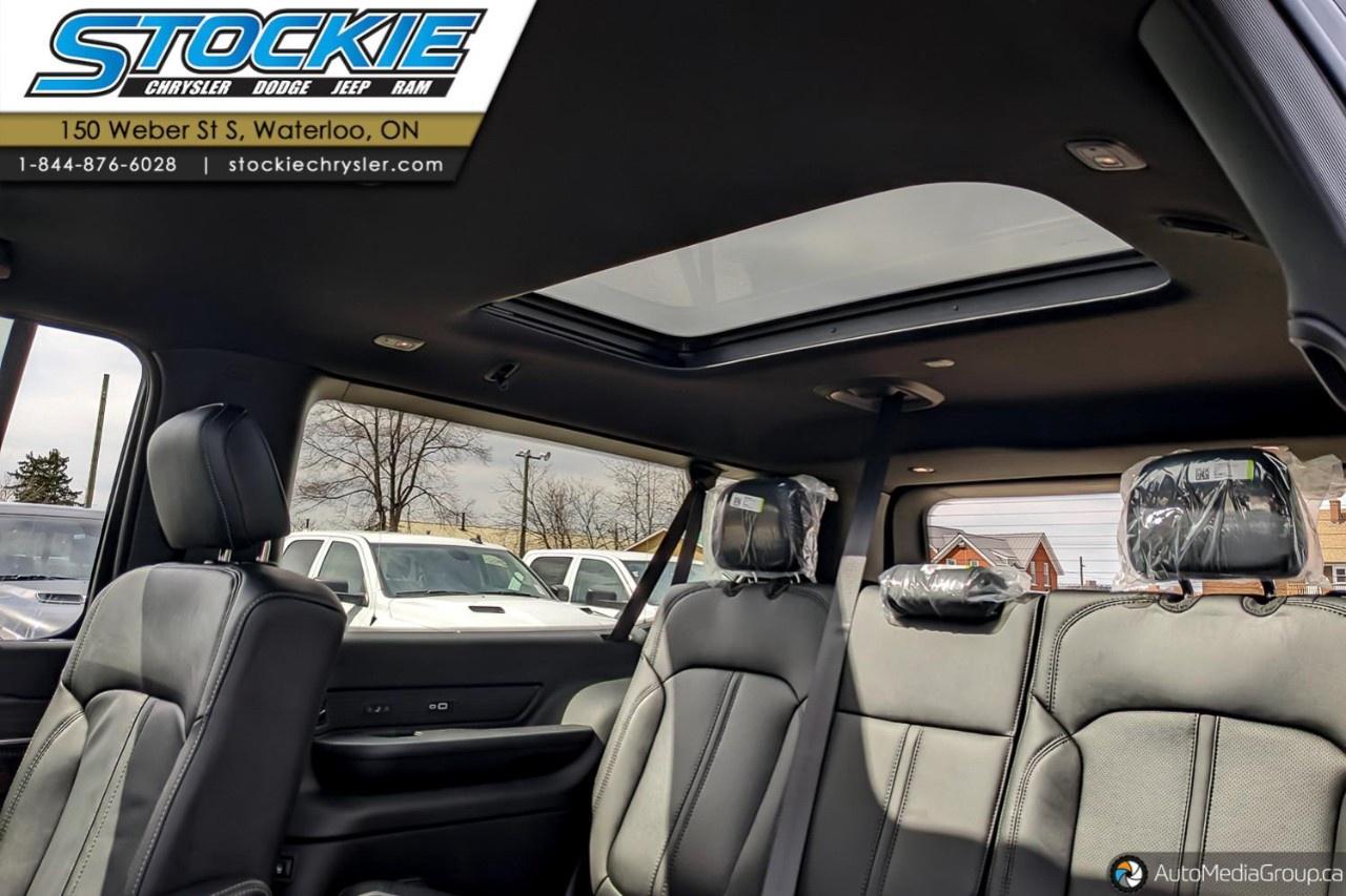 2023 Jeep Wagoneer L Series III 4x4 Photo
