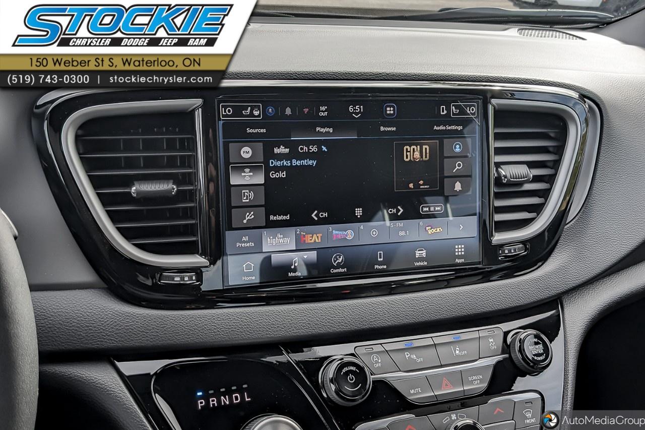 2027 Dodge Grand Caravan SXT 2WD Photo