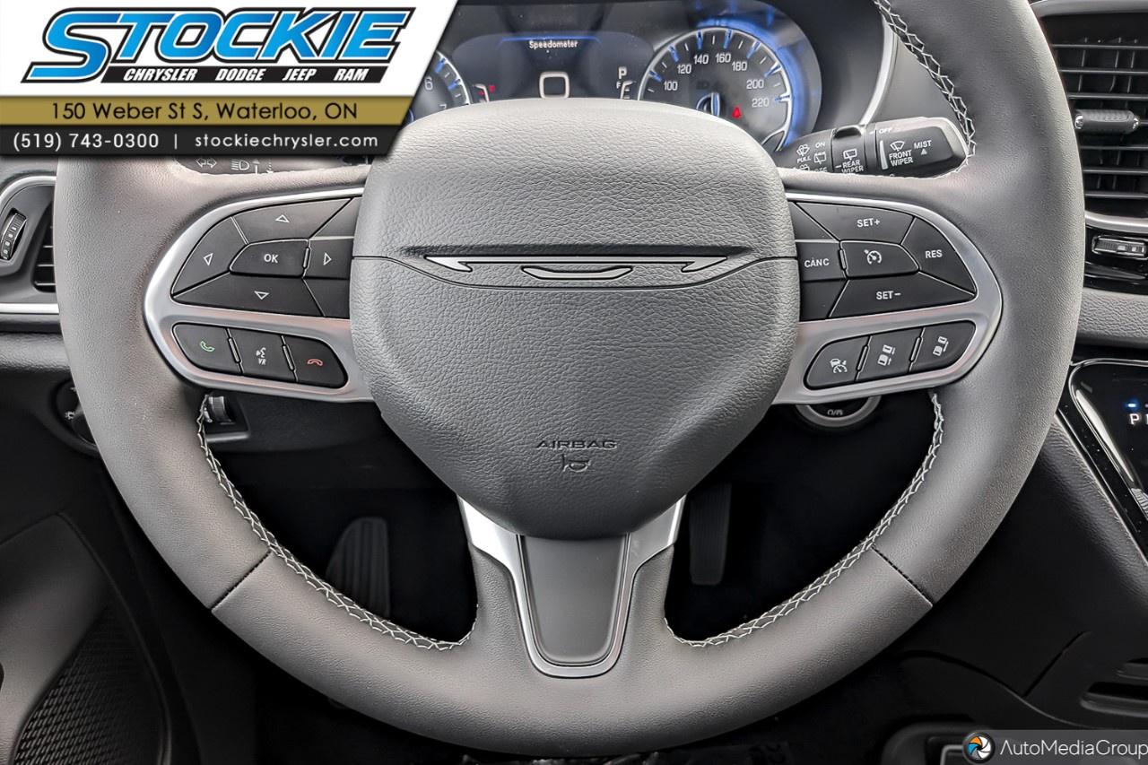 2027 Dodge Grand Caravan SXT 2WD Photo