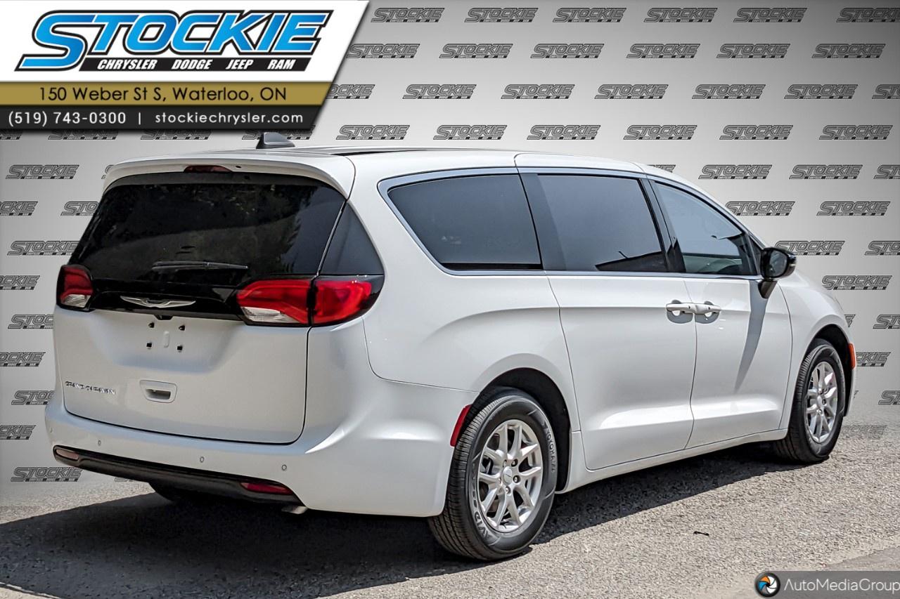 2027 Dodge Grand Caravan SXT 2WD Photo