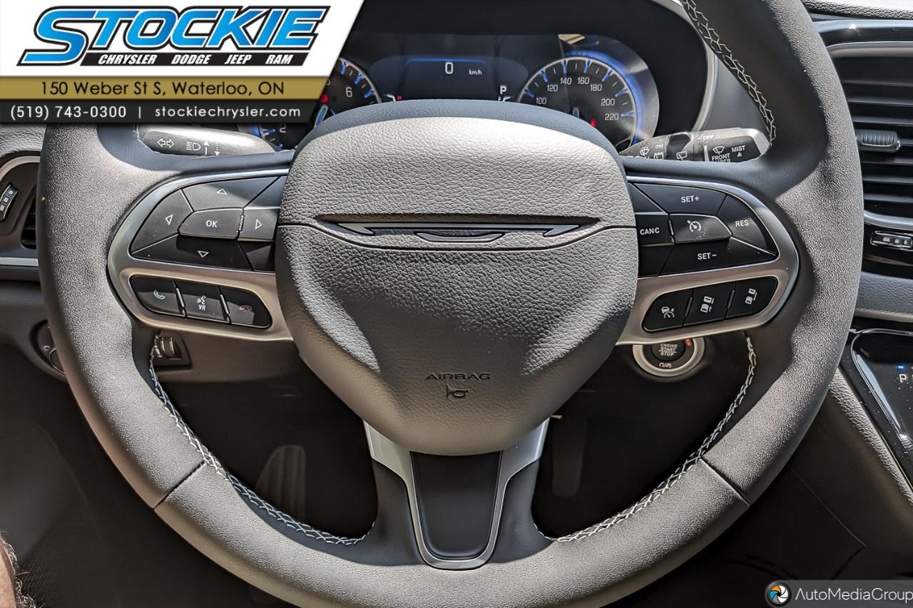 2027 Dodge Grand Caravan SXT 2WD Photo