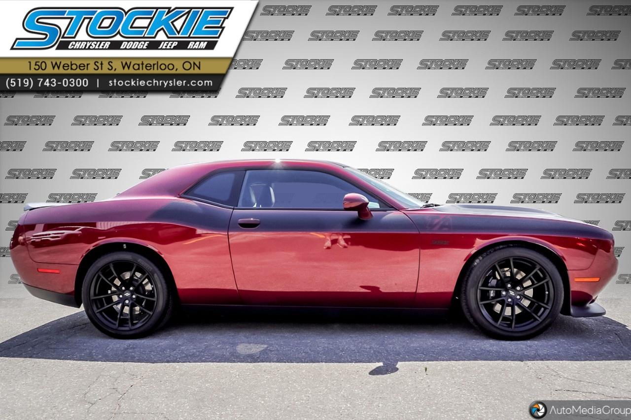 2023 Dodge Challenger Scat Pack 392 RWD Photo2