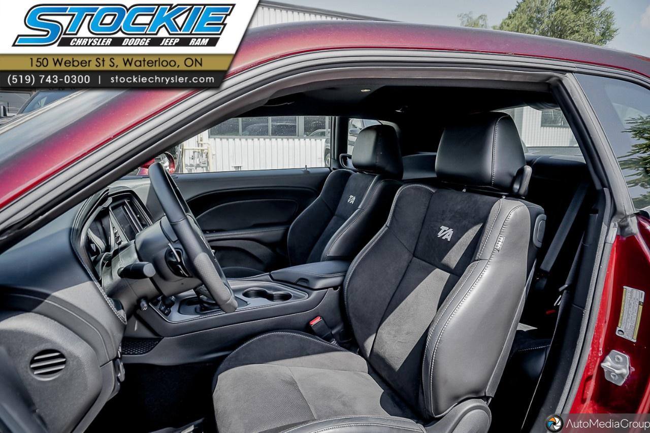 2023 Dodge Challenger Scat Pack 392 RWD Photo