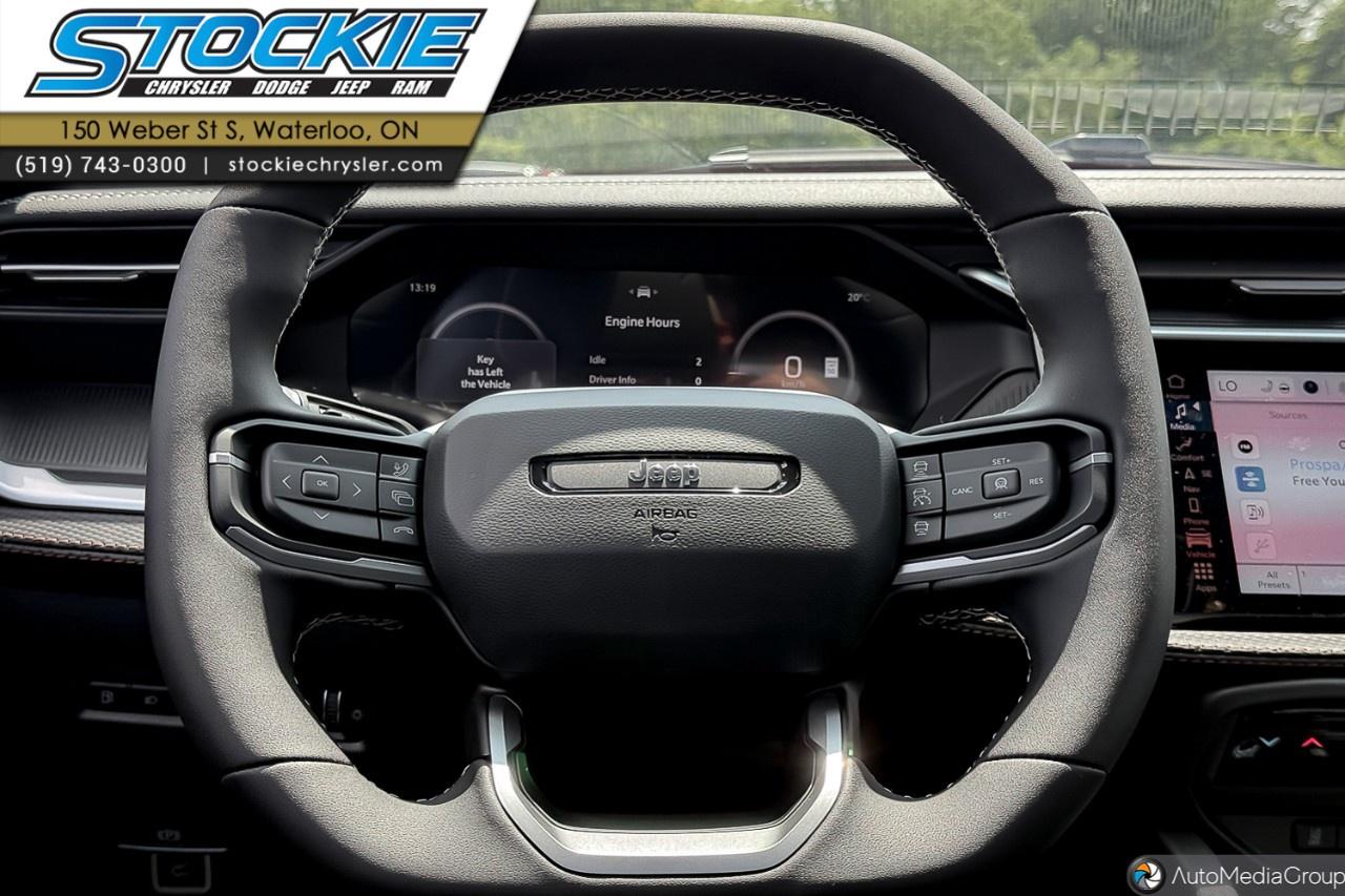 2026 Jeep Cherokee Overland 4x4 Photo