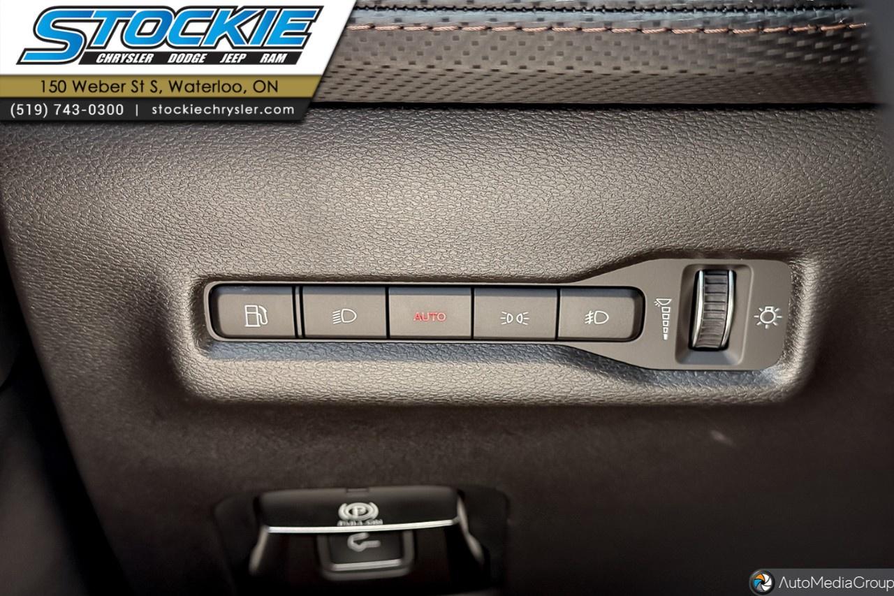 2026 Jeep Cherokee Overland 4x4 Photo