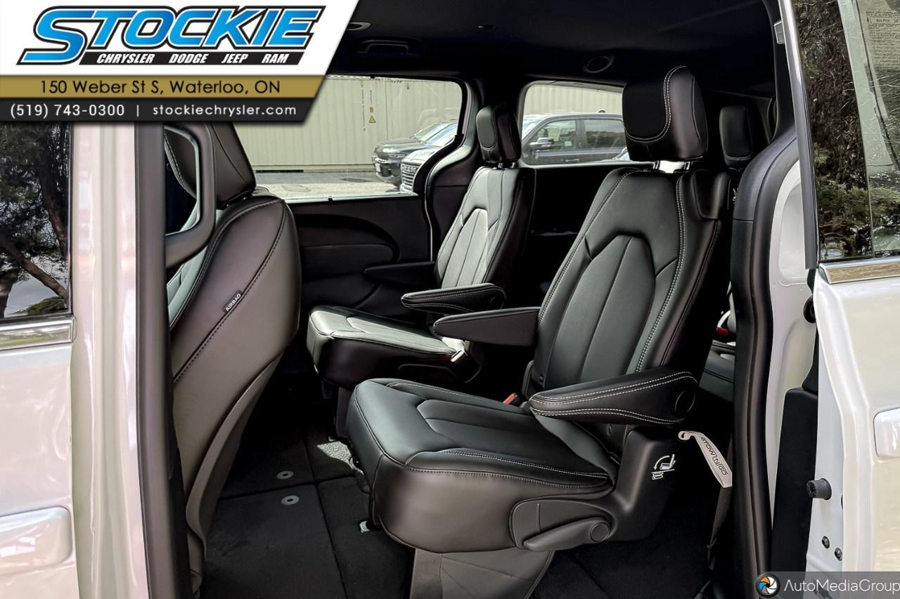 2027 Dodge Grand Caravan SXT 2WD Photo