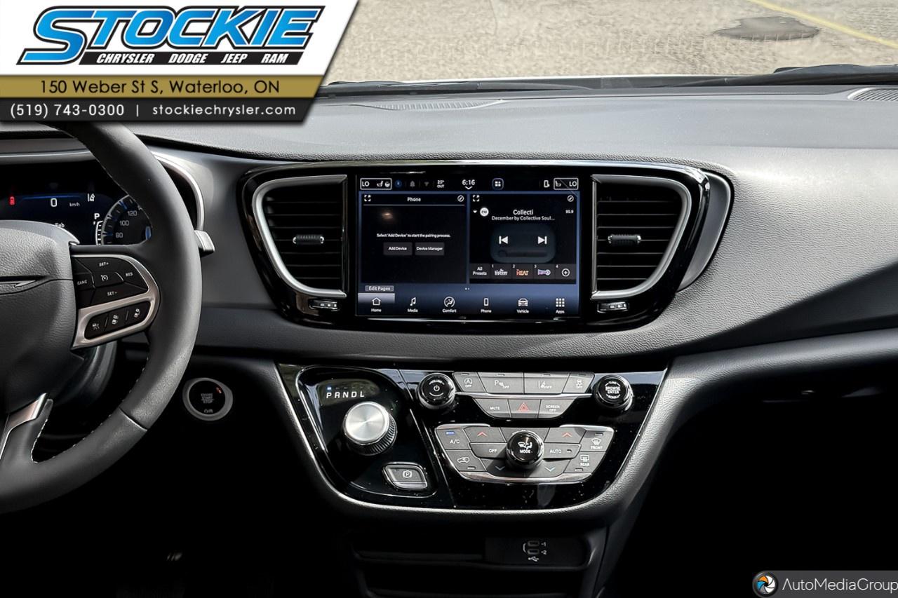 2027 Dodge Grand Caravan SXT 2WD Photo