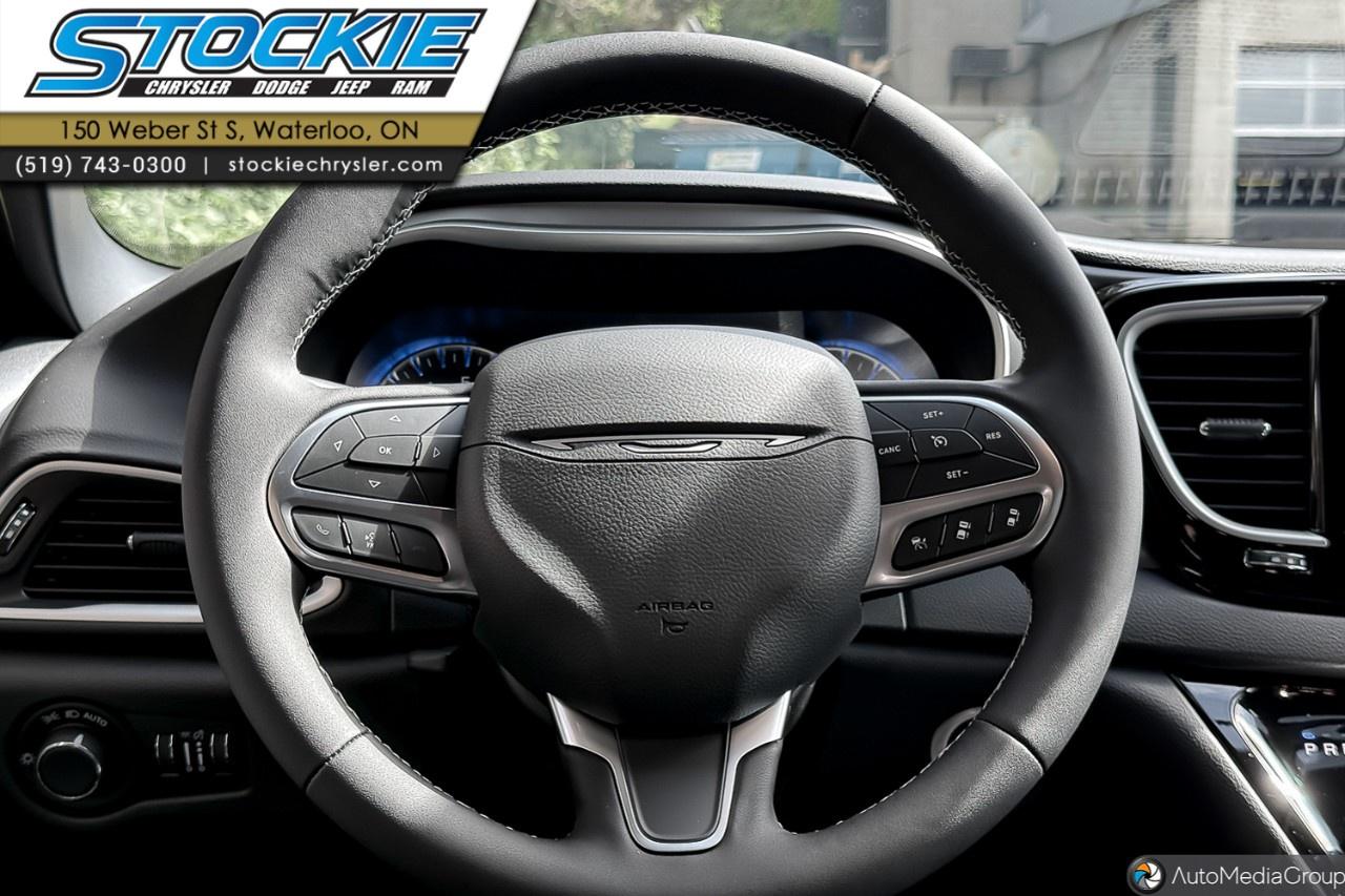 2027 Dodge Grand Caravan SXT 2WD Photo