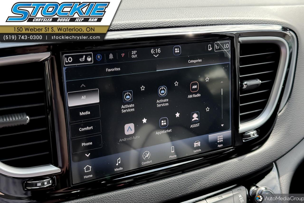 2027 Dodge Grand Caravan SXT 2WD Photo