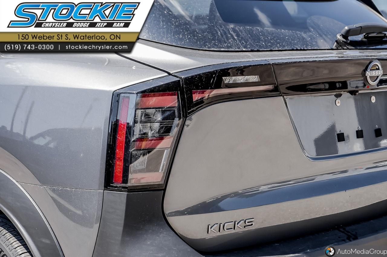 2025 Nissan Kicks SV AWD Photo