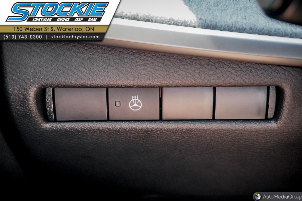 2025 Nissan Kicks SV AWD Photo