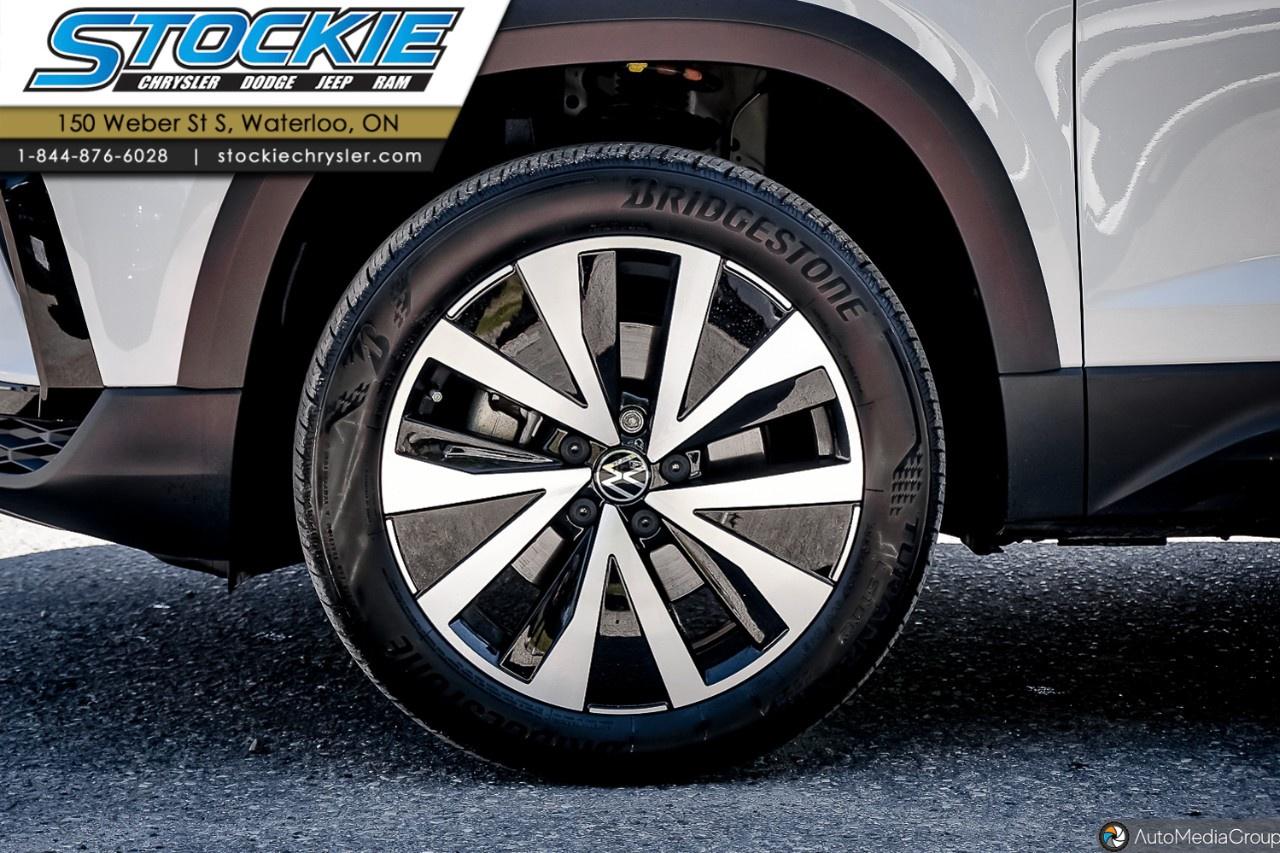 2023 Volkswagen Taos  Photo