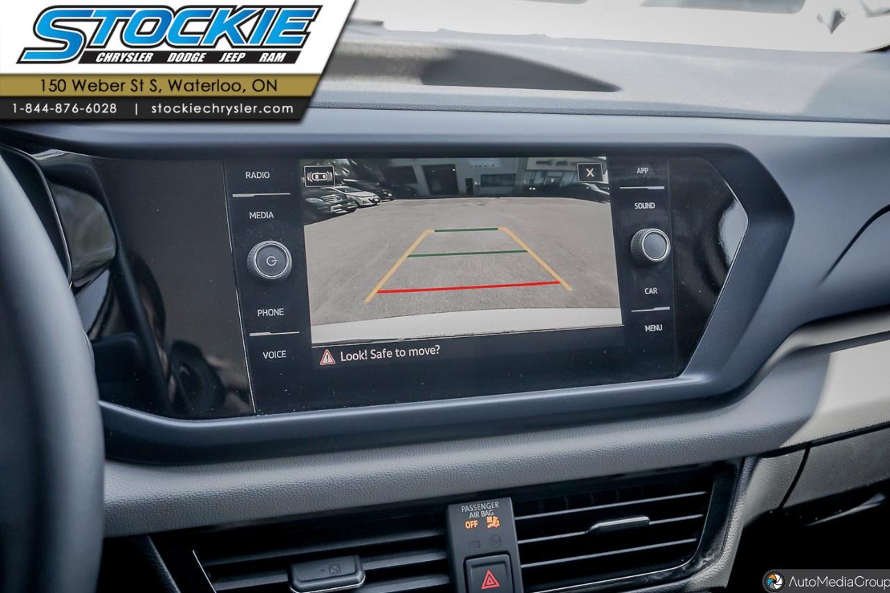 2023 Volkswagen Taos  Photo