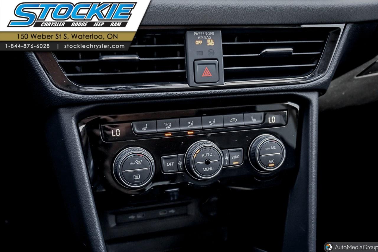 2023 Volkswagen Taos  Photo