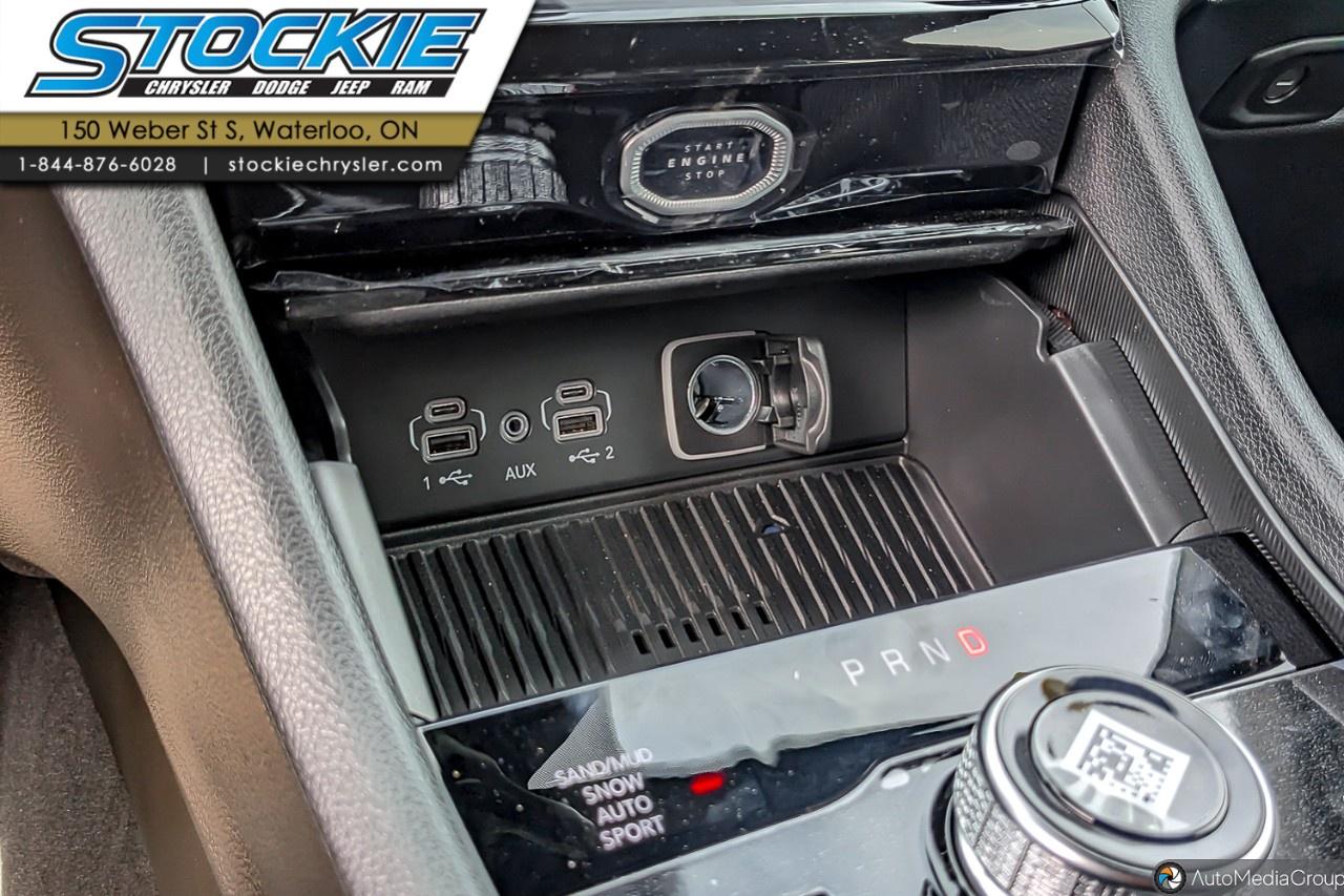 2026 Jeep Grand Cherokee Limited Reserve 4x4 Photo