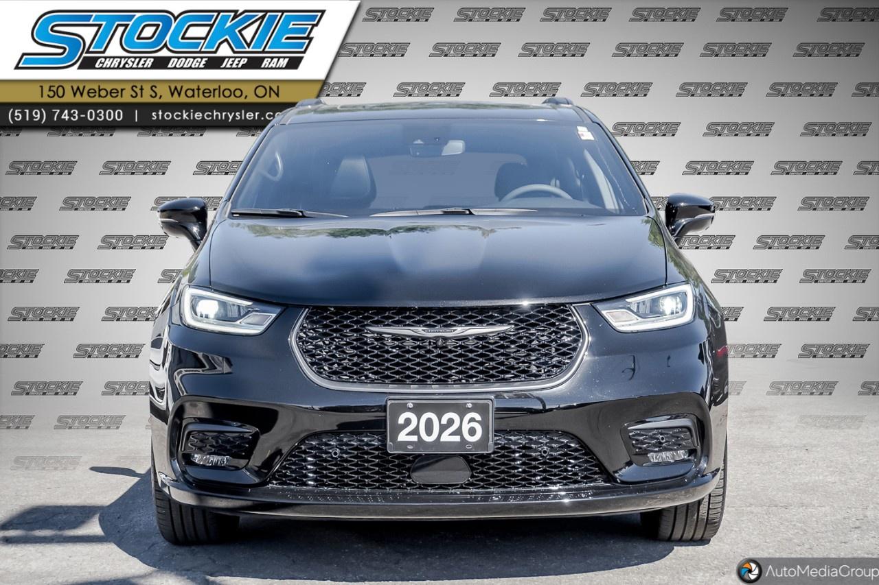 2026 Chrysler Pacifica Limited AWD Photo