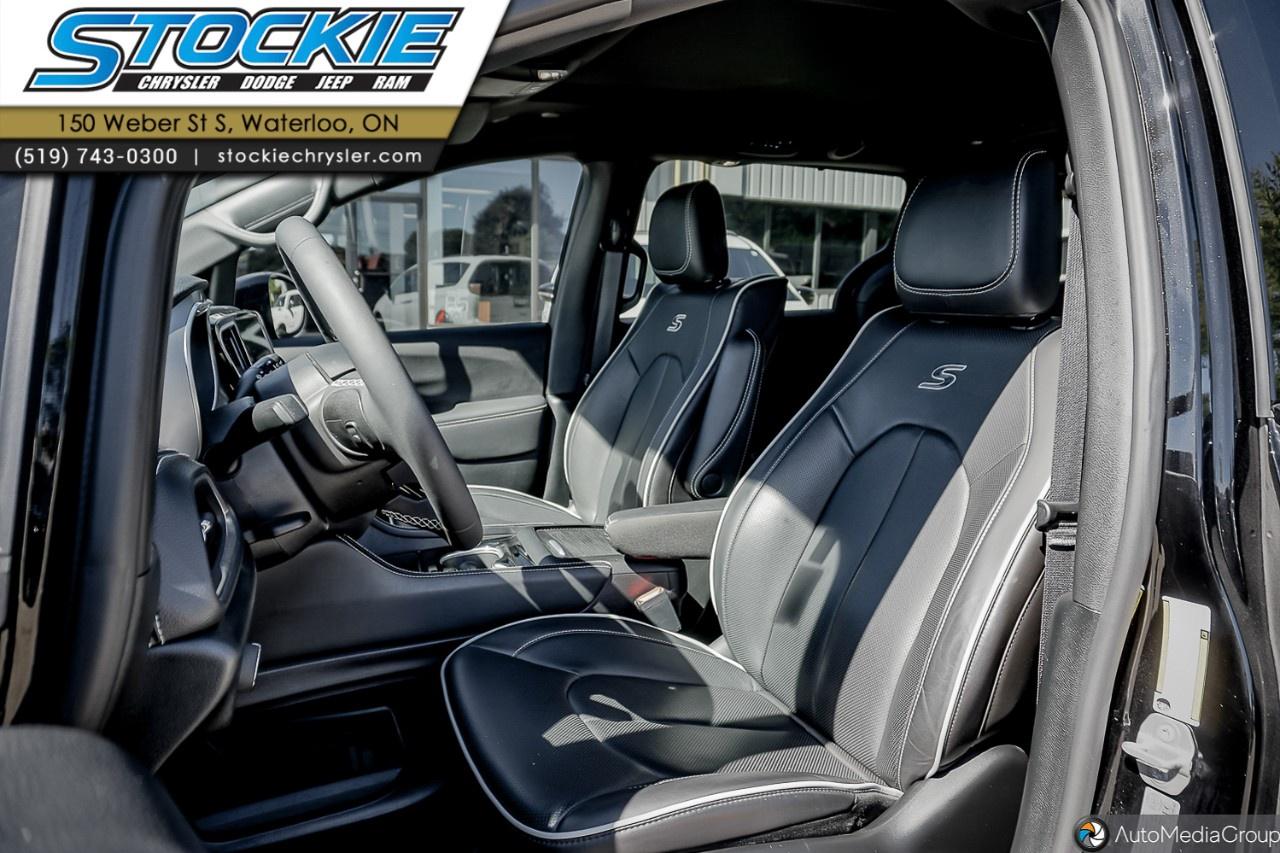 2026 Chrysler Pacifica Limited AWD Photo