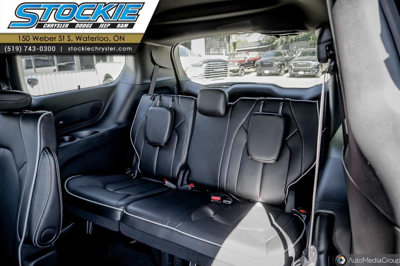 2026 Chrysler Pacifica Limited AWD Photo