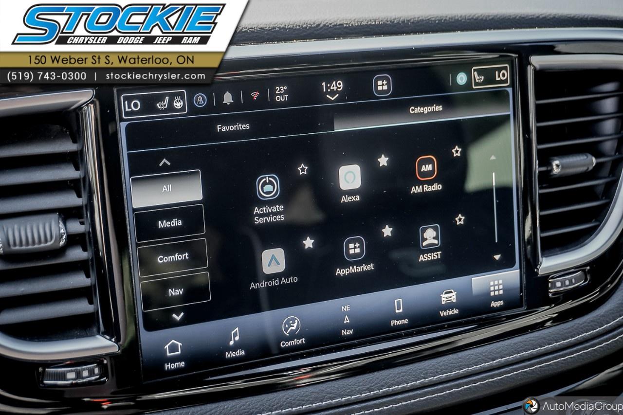 2026 Chrysler Pacifica Limited AWD Photo