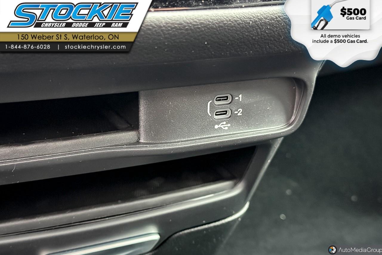 2026 Dodge Grand Caravan SXT 2WD Photo